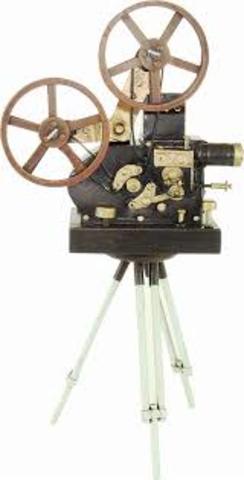 se crea el Proyector