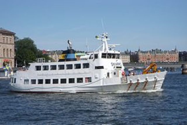 En gammal skärgårdsbåt i Stockholm
