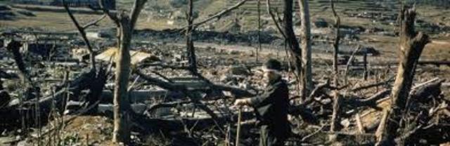 Atomic bomb on hiroshima