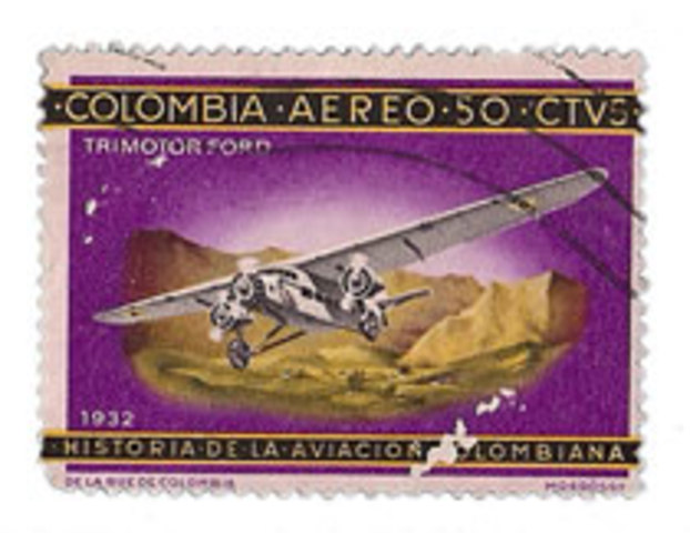 La Sociedad Colombo-Alemana de Transportes Aéreos, SCADTA, estableció el primer servicio de correo aéreo entre Bogotá y Nueva York.