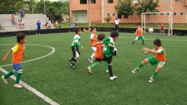 Entre a mi primera escuela de futbol