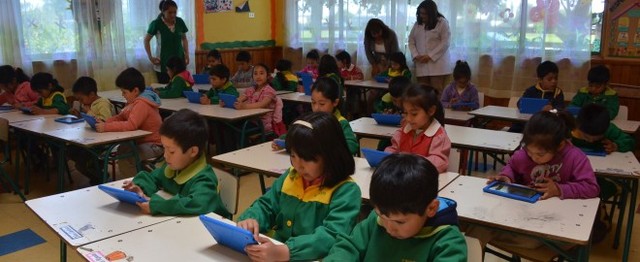 DEL  TABLERO A LA TABLE.