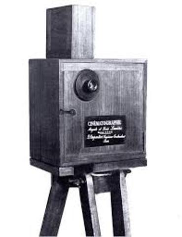 hermanos lumiere crean el cinematografo