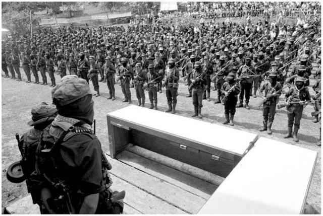 Aparición del ejercito zapatista