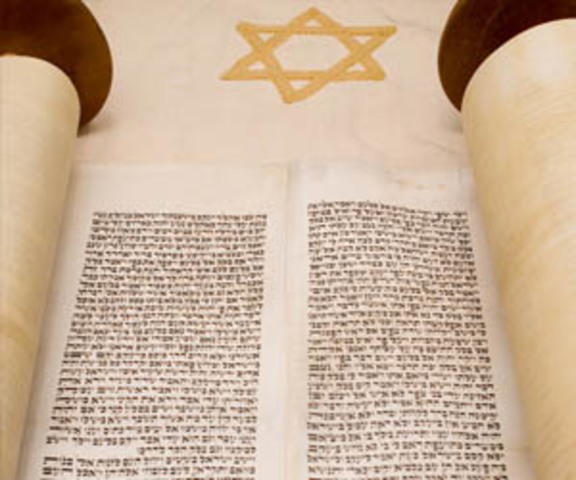 900 a. C. Torá judía