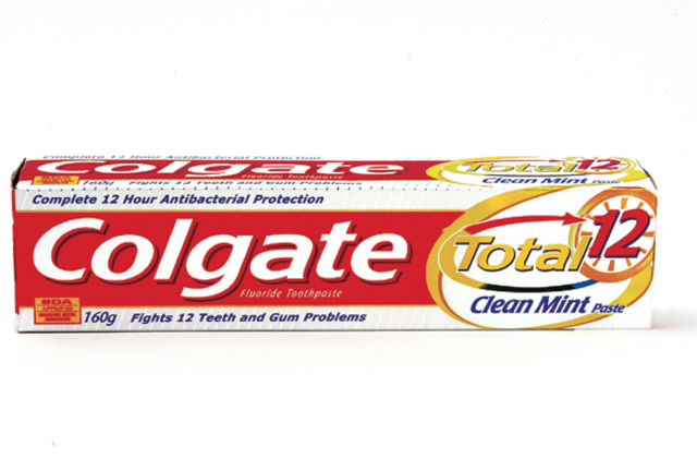 Lanzamiento de Colgate Total en USA