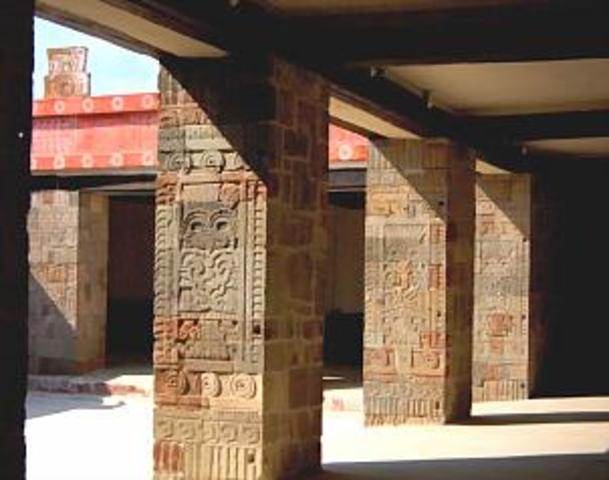 Construcción del palacio de Quetzalpapálotl