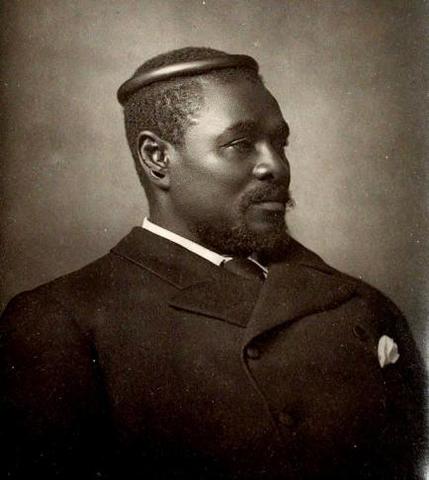 King Cetshwayo is driven away into exile and dies