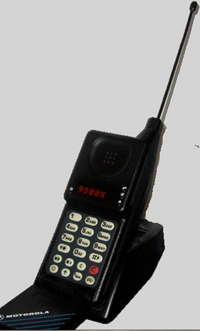 Motorola lanza el teléfono más ligero MicroTAC