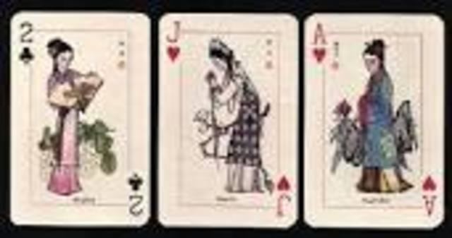 everyday objects:game cards