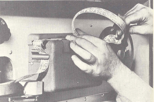 A finales de los 60´s nace el control numérico por ordenador