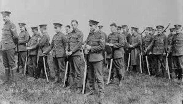 President Wilson agrees to co-operate with Allies in sending "volunteer" troops into Russia.