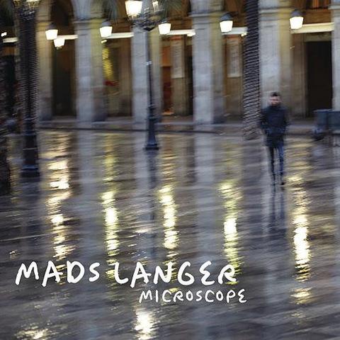 Mads Langer: Microscope