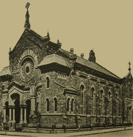 A. Stone dirige el centro Ecumenical Marriage