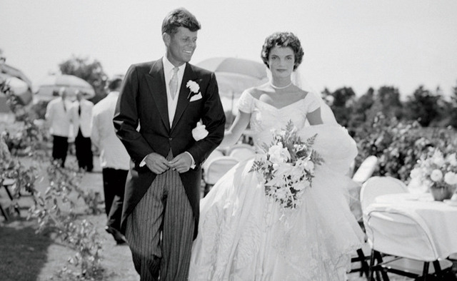 Marries Jacqueline Bouvier