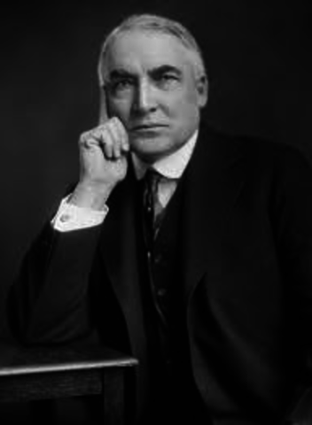 President Harding dies
