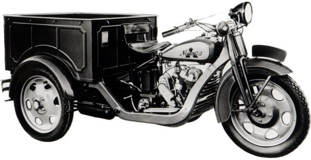 Primer Automovil Mazda