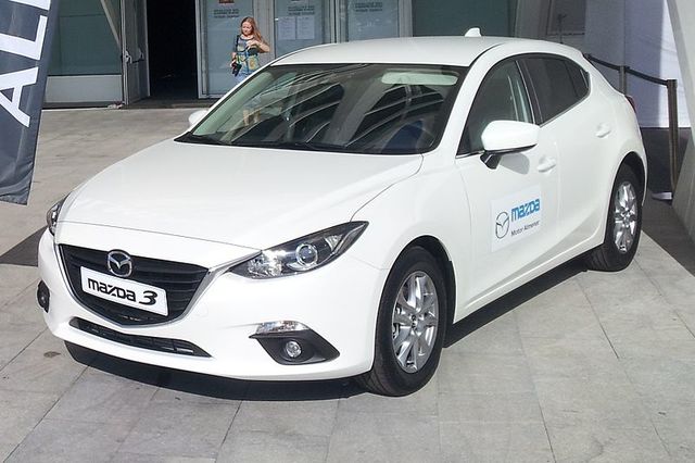 Mazda 3 Tercra Generación