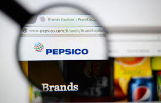 Glen Bell vendió la cadena a PepsiCo