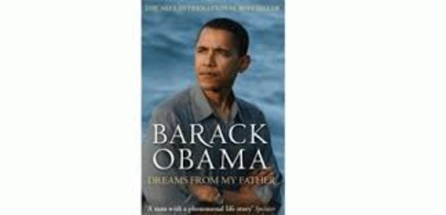 Obama publishes '' Dreams From My Father ''