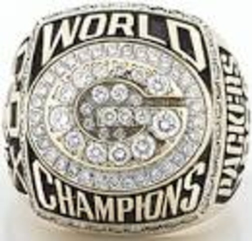 New England Patriots and Green Bay Packers. 21-35