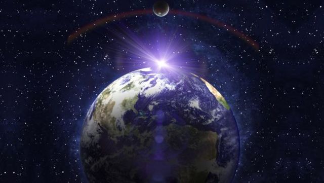 Teoría del Universo Estacionario.   Dice que el universo siempre ha sido como ahora. Expone: Hermann Bondi, Thomas Gold, Fred Hoile