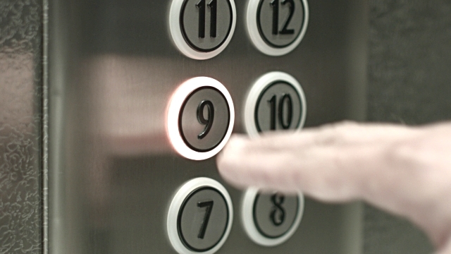 Liu Jian Lun checked into the Metropole