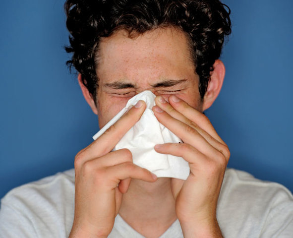 Johnny Chen falls sick after arrival at Vietnam