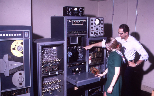 Рождение первой сети