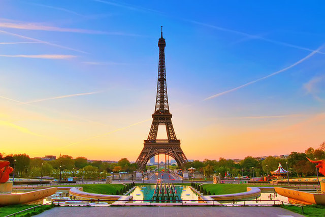 Hacer mis prácticas profesionales en París (un año)