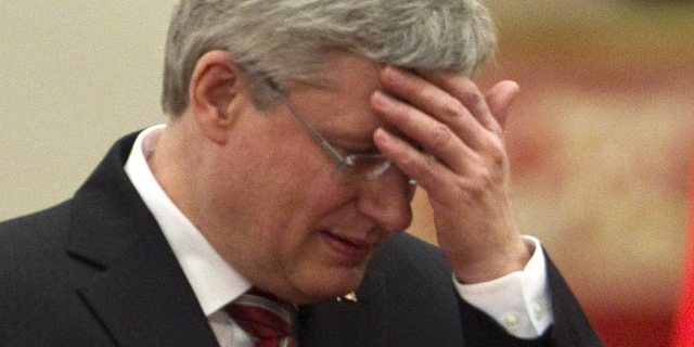 Prime Minister Stephen Harper formally apologizes to Canada's Aborigional people.