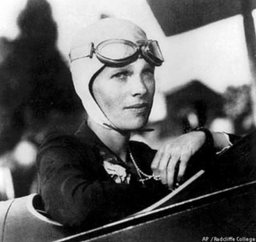 Amelia Earhart crosses the Atlantic Ocean in a solo flight