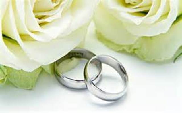 La boda de su prima Elena