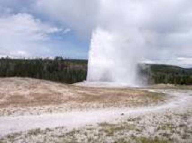Yellowstone Park