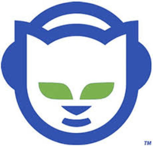 Shawn Fanning publica Napster