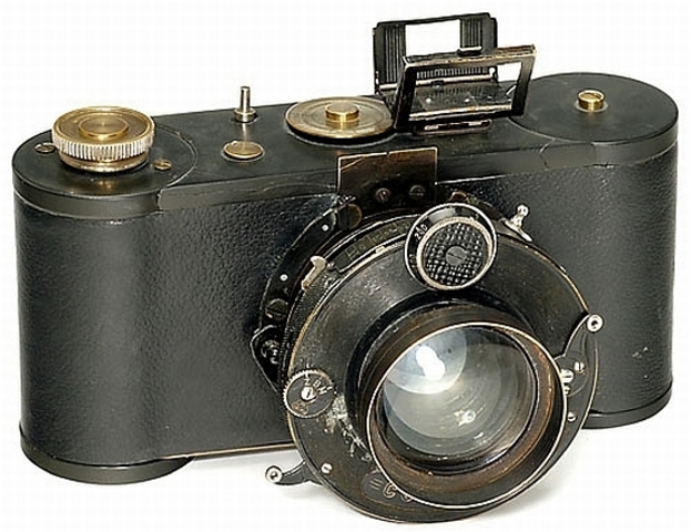 The first 35 mm camera
