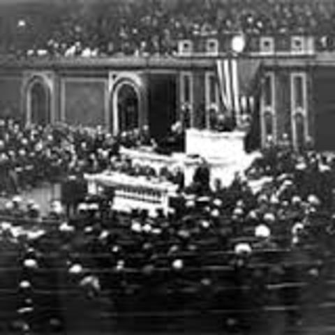Woodrow Wilson presents his Fourteen Points Peace Plan