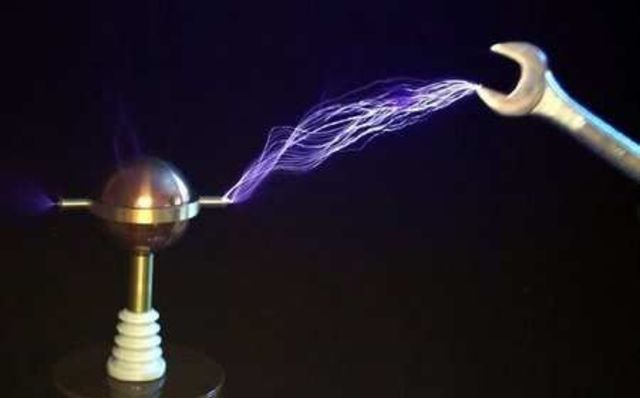 Descubrimiento de la electrcidad