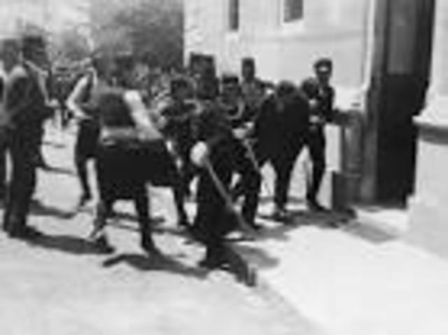 Gavrilo Princip is Arrested