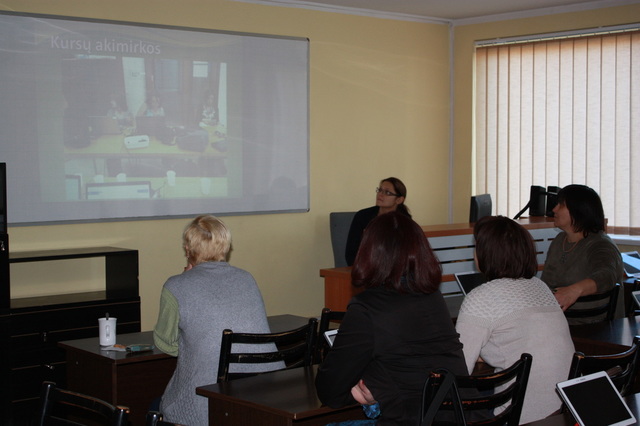 II pristatymas gimnazijos bendruomenei