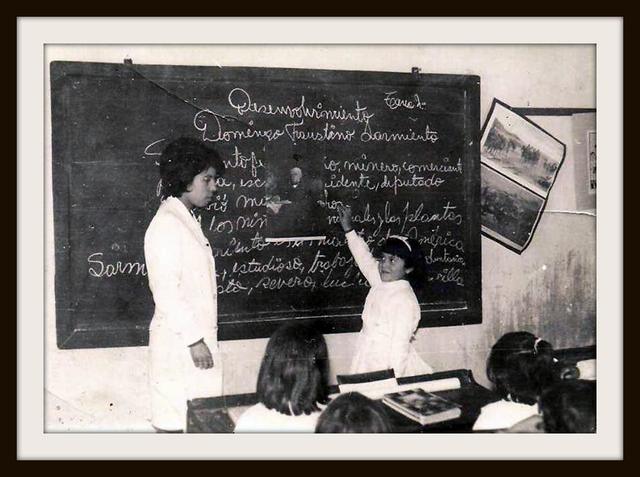 " La revolución" Destaca a favor de la Educación Guatemalteca
