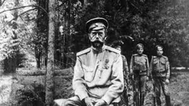 Nicholas II Abdicates the Throne