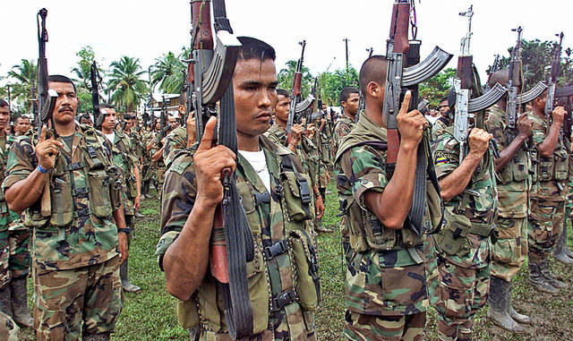 auge de la movilización social y la marginalidad del conflicto armado