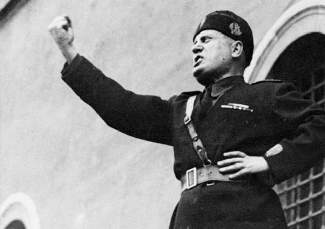 Mussolini llega al poder