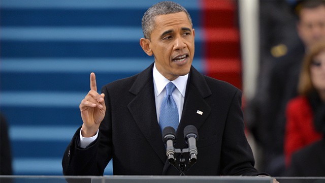 Obama give his inaugural speech