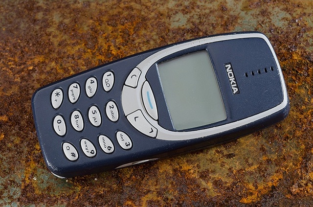 Nokia phone with SMS