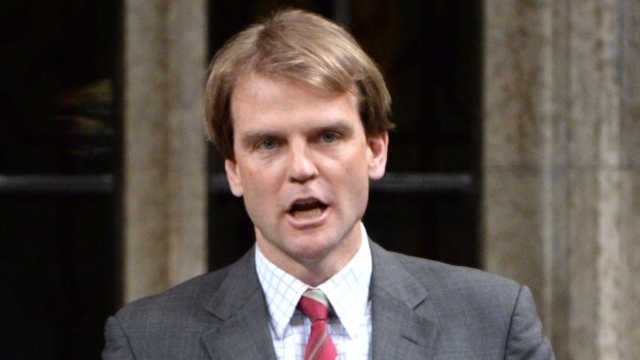 Canada urged to take in 10,000 by 2016