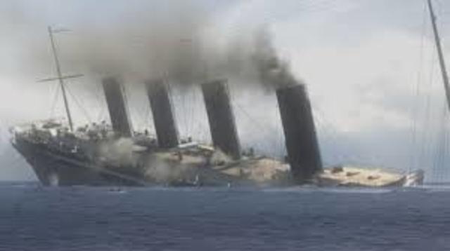 The Lusitania Sinks