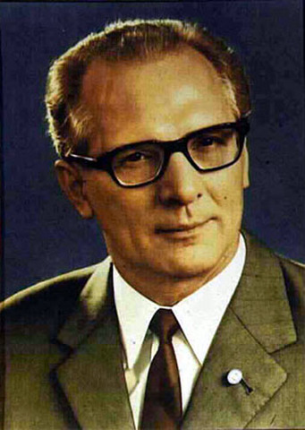 Honecker geben Sie Amt
