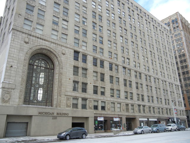 John K. King's Bookstore Changes Location